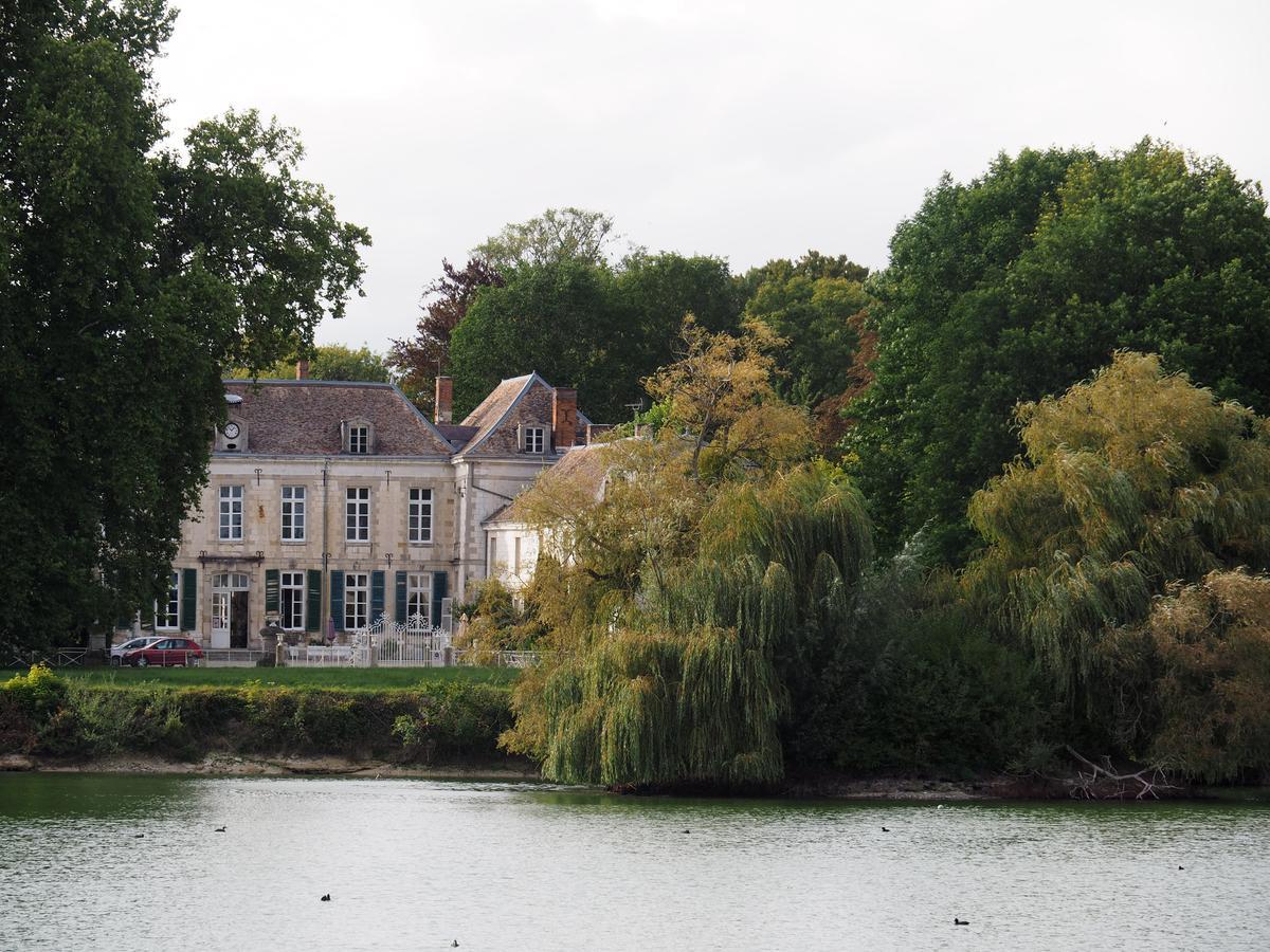 Chateau De Juvigny Экстерьер фото